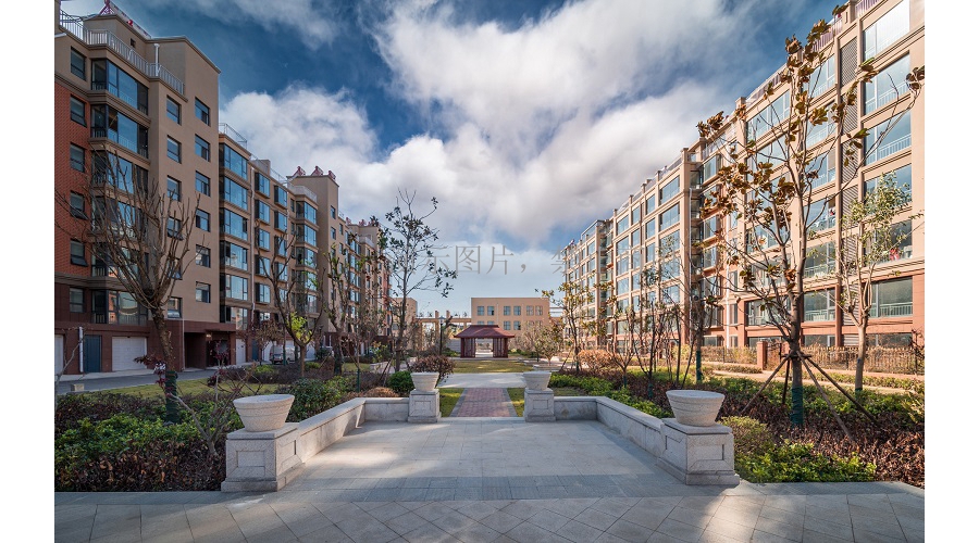 組建半導(dǎo)體公司，持續(xù)發(fā)力芯片研發(fā)能否解快速發(fā)展“后遺癥”